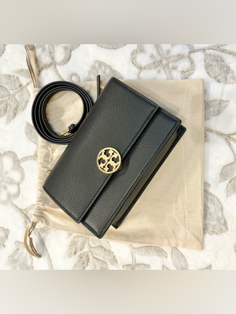 Tory Burch Black Pebbled Leather Crossbody with Gold Logo Disc